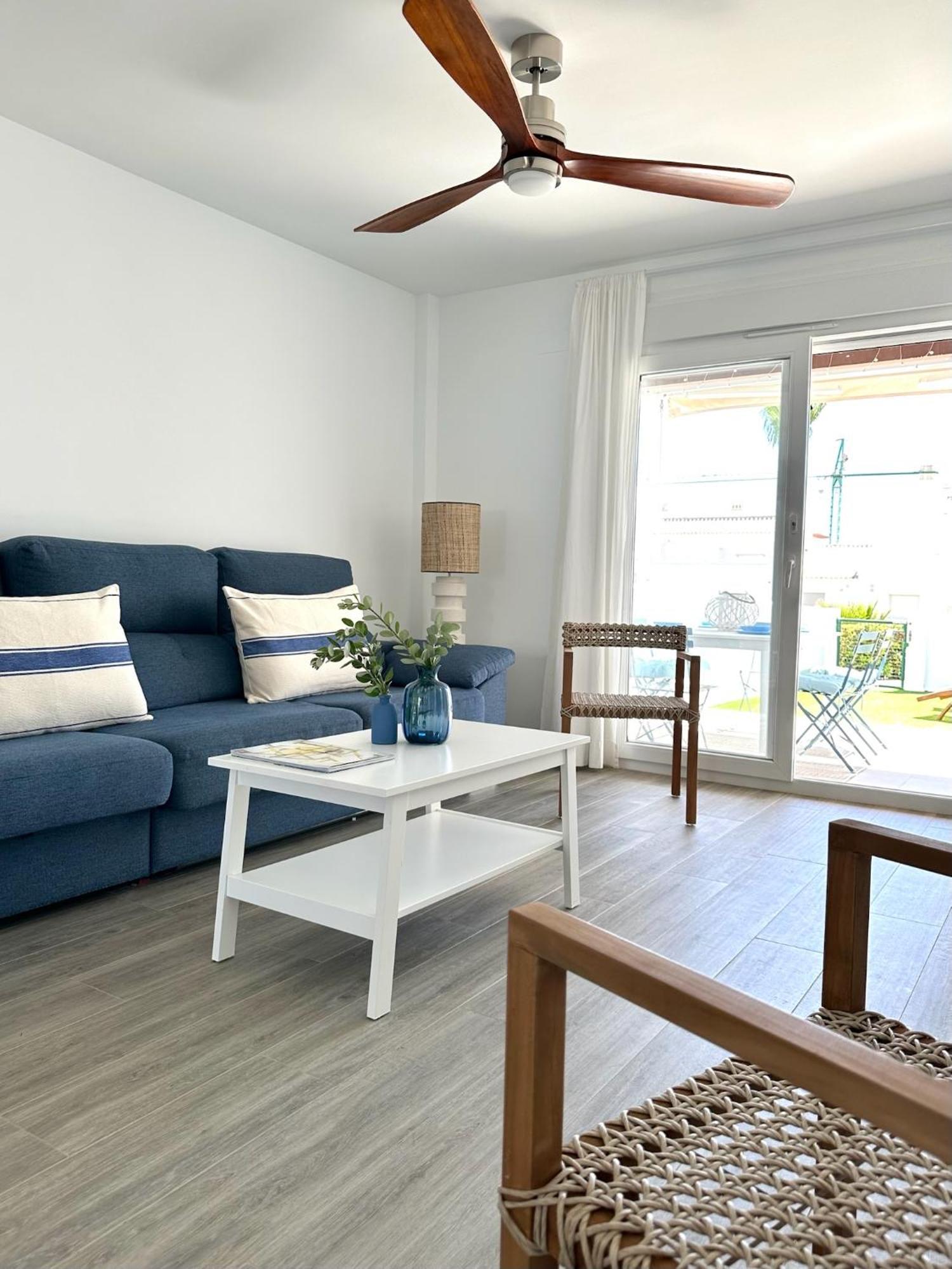 Hébergement de vacances Casa Con Piscina A 500m Playa *